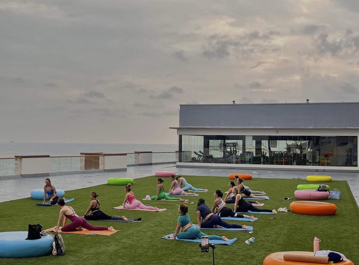 Vinyasa yoga